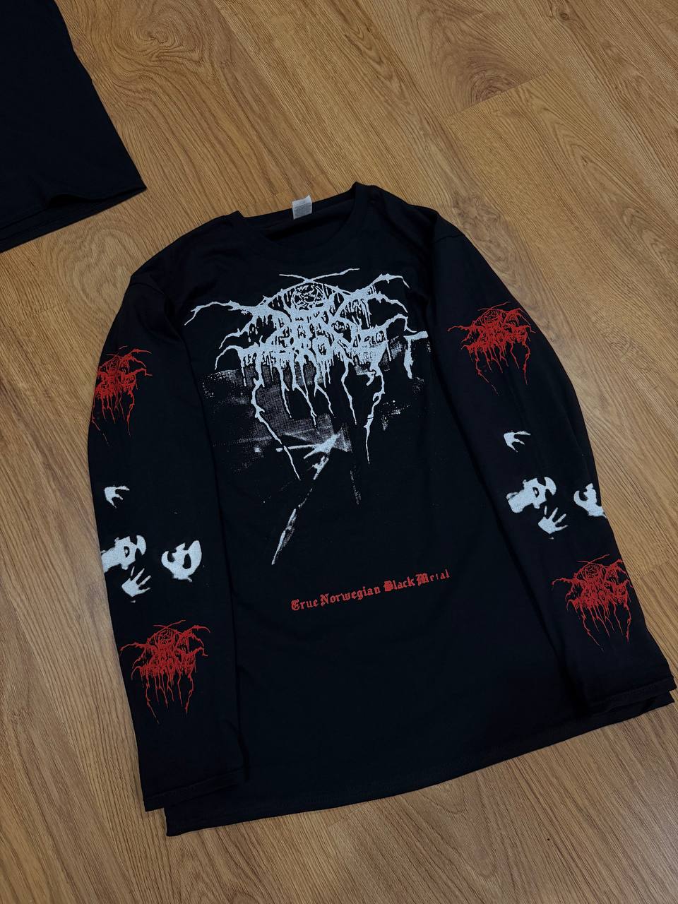 DARKTHRONE TRIBUTE LONGSLEEVE